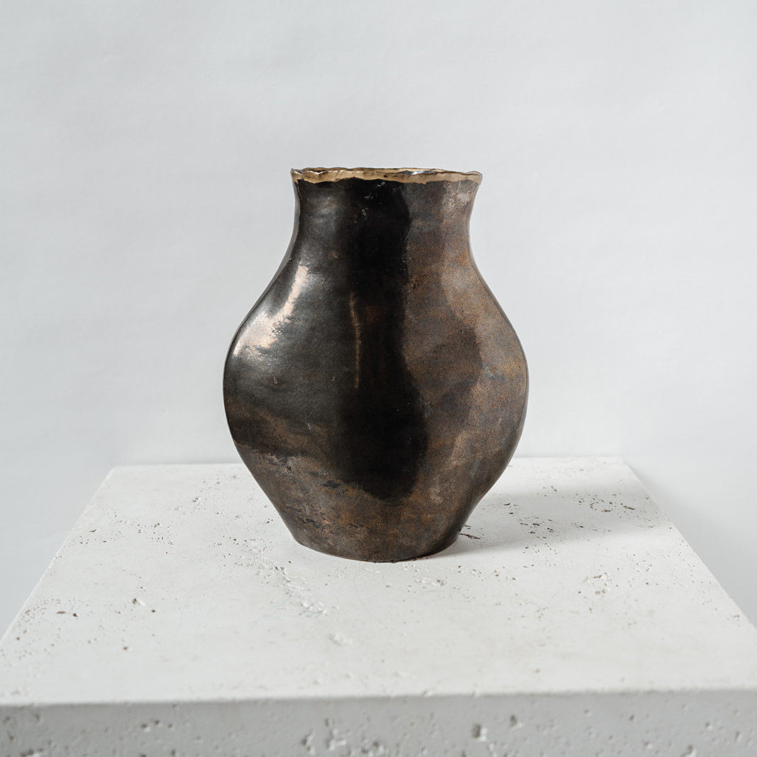 vintage painted vase with gold rim 